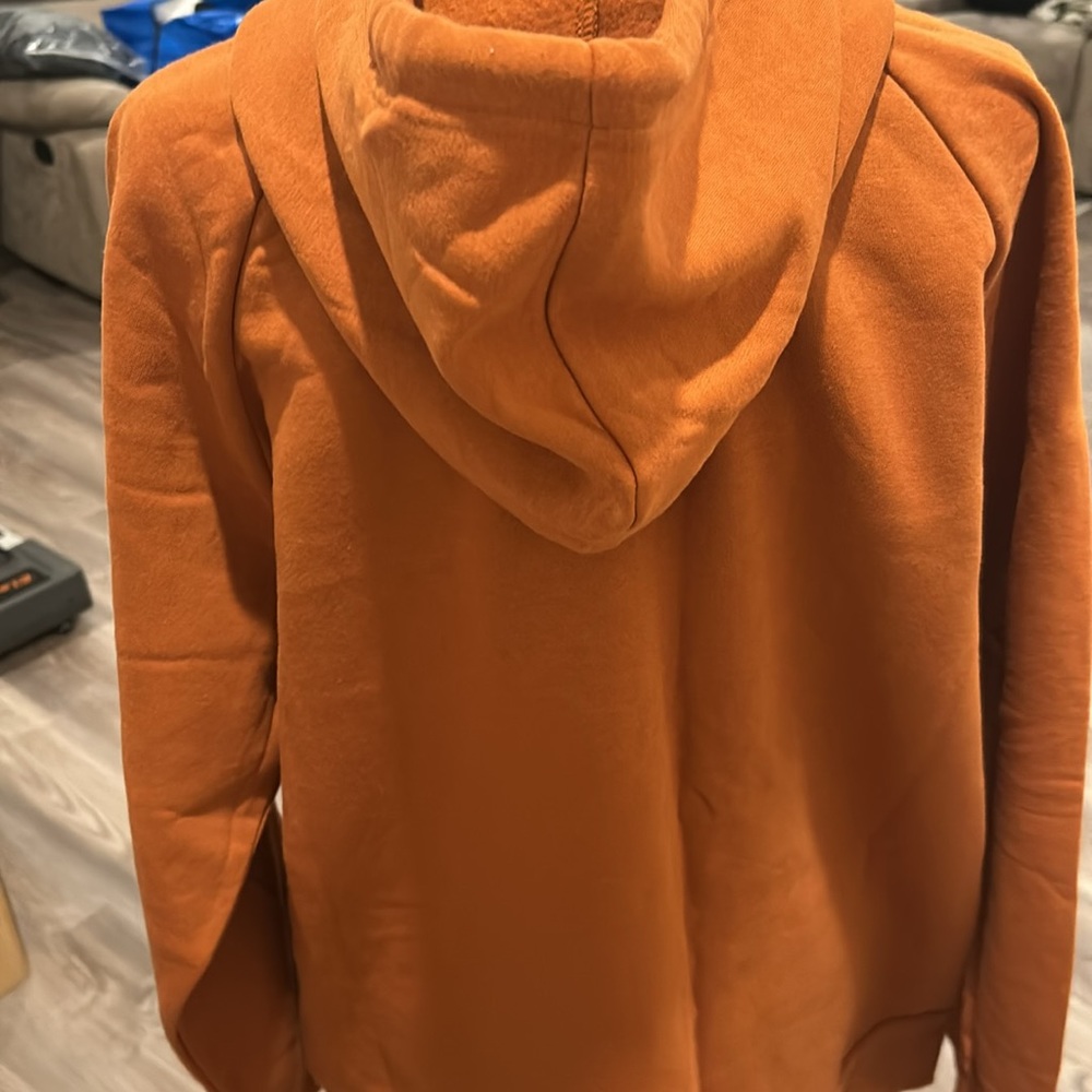 Hoodies - Picture 3 of 5